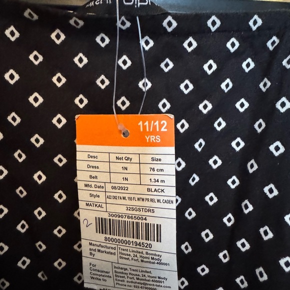 Black and White Geometric Patterned dress by Zudio NWT - Picture 2 of 3